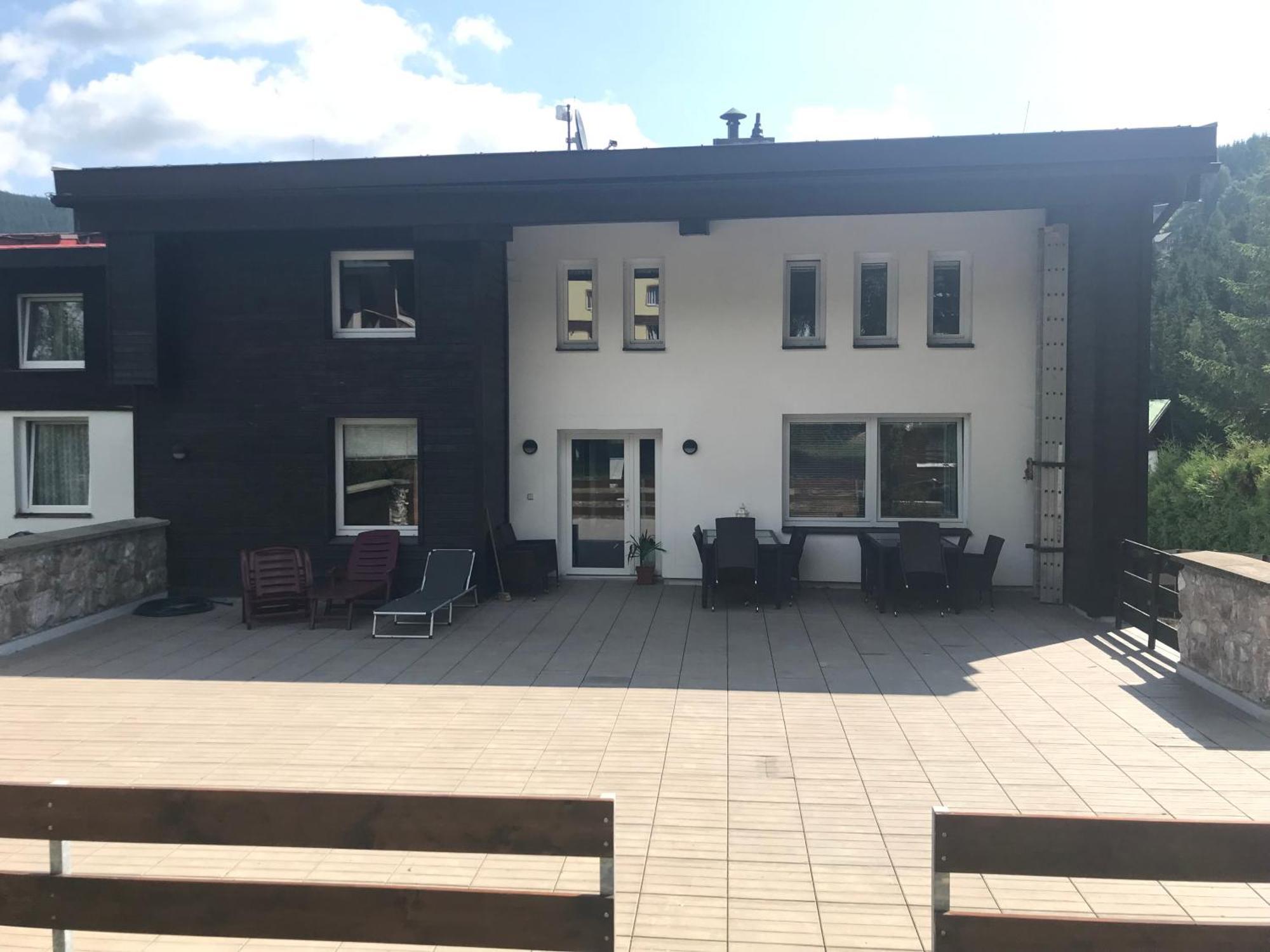 Penzion Level Pec pod Sněžkou Kültér fotó